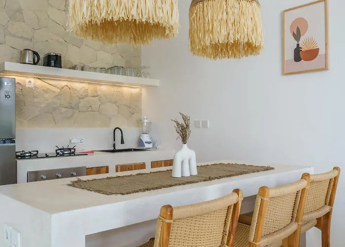 Villa Sunset And Sunrise - 2br Elegant In