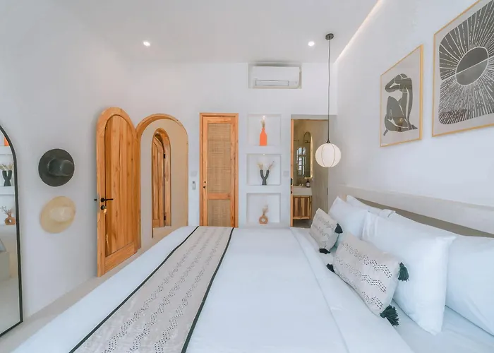 Villa Sunset And Sunrise - 2br Elegant In