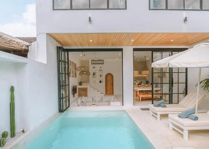 Villa Sunset And Sunrise - 2br Elegant In *