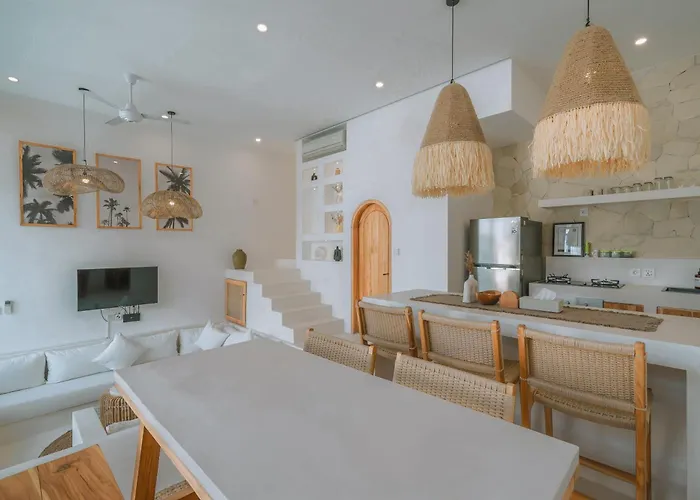Villa Sunset And Sunrise - 2br Elegant In *