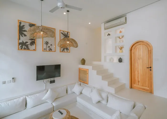 Sunset And Sunrise - 2br Elegant In Villa Canggu