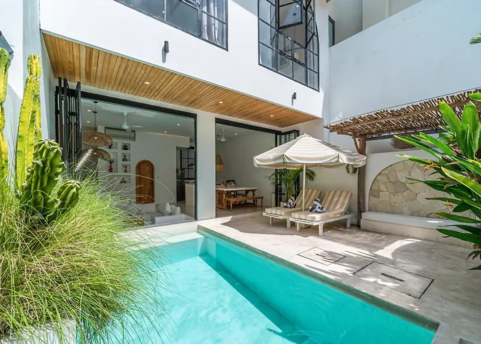 Sunset And Sunrise - 2br Elegant In Villa *