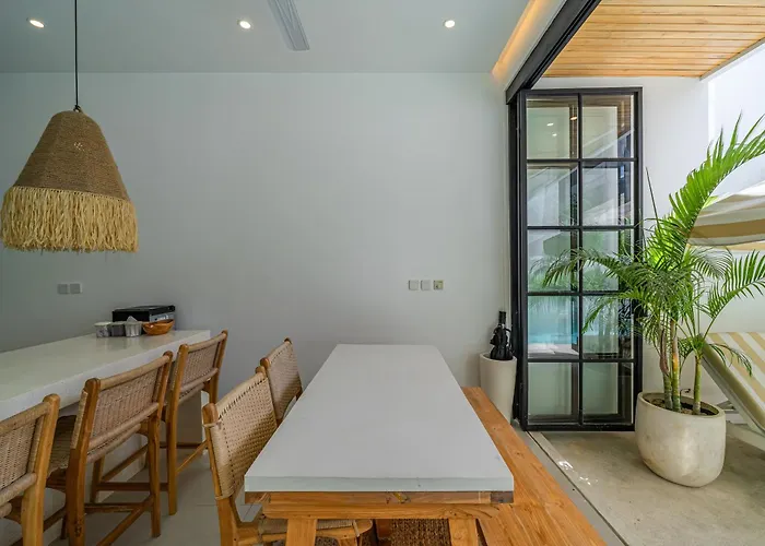Sunset And Sunrise - 2br Elegant In *
