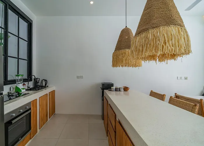 Sunset And Sunrise - 2br Elegant In *
