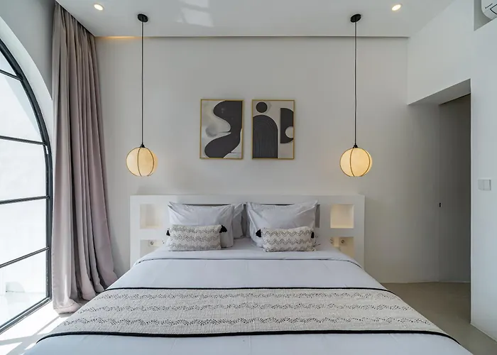 Sunset And Sunrise - 2br Elegant In Canggu