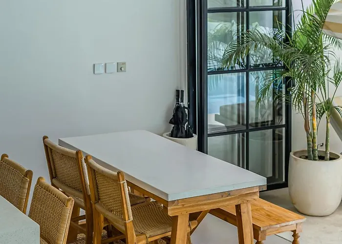 Sunset And Sunrise - 2br Elegant In Villa *