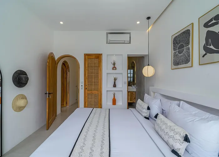 Sunset And Sunrise - 2br Elegant In *