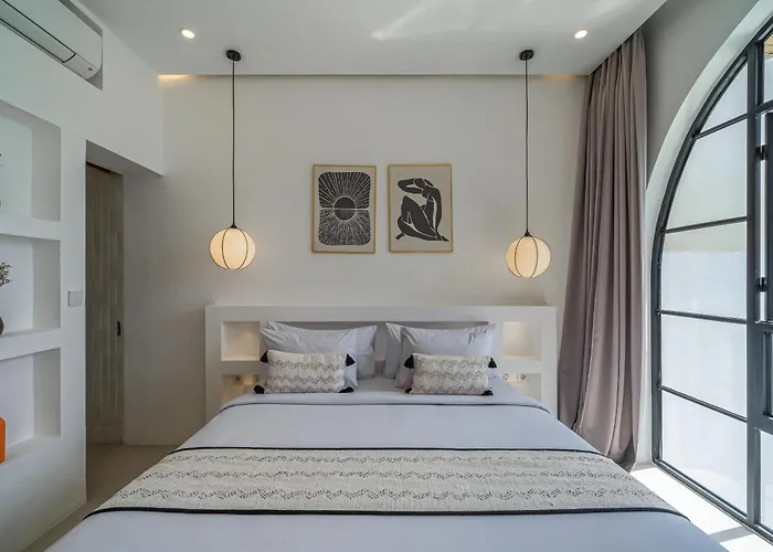 Villa Sunset And Sunrise - 2br Elegant In